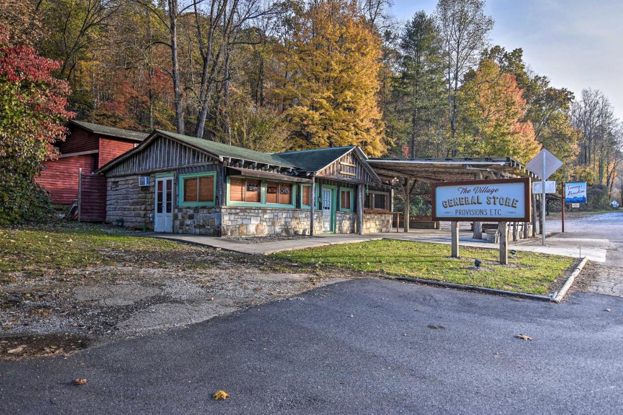 Villa Cozy Cabin With Hot Tub And Smoky Mountain Views! Bryson City Exterior foto