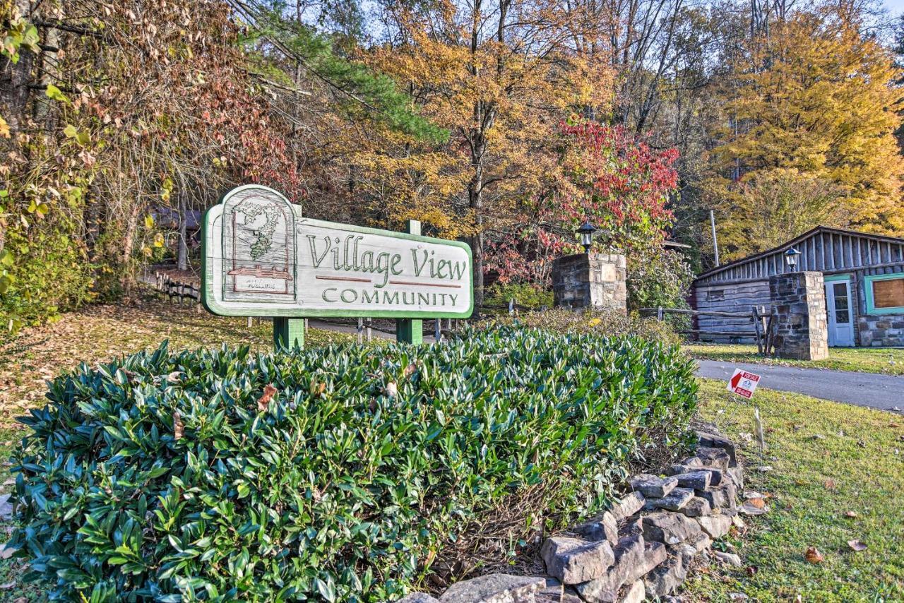 Villa Cozy Cabin With Hot Tub And Smoky Mountain Views! Bryson City Exterior foto